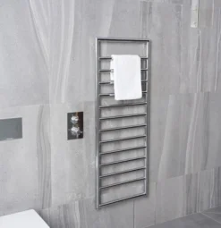 Towelrads Strand Chrome 900mm X 500mm Towel Rail - 128015